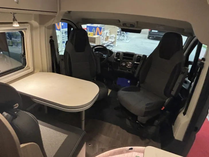 Fahrzeugbild Carado pro CV 600 #18