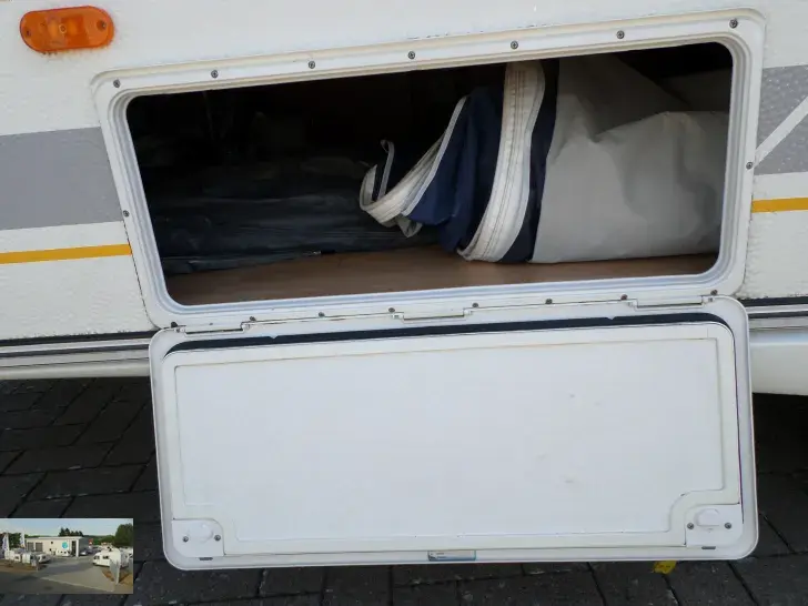 Fahrzeugbild Delta Euroliner 3900 FB Nr. 11 - franz. Bett #28