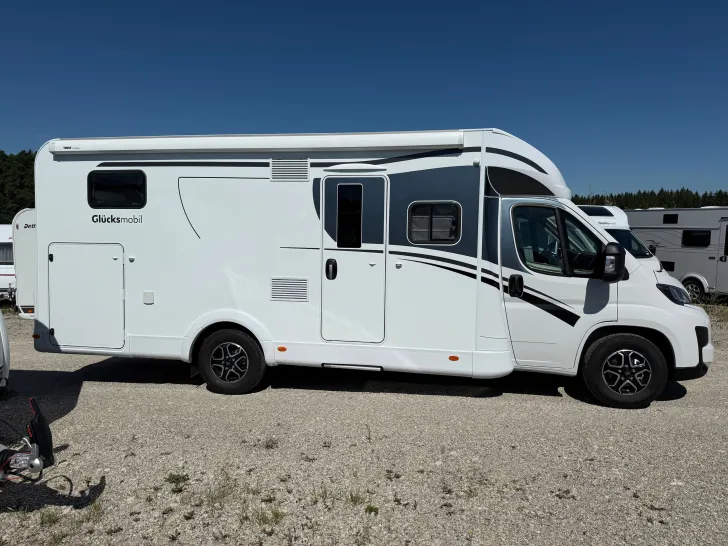 Fahrzeugbild Glücksmobil TEILINTEGRIERTE 741 EBL #4