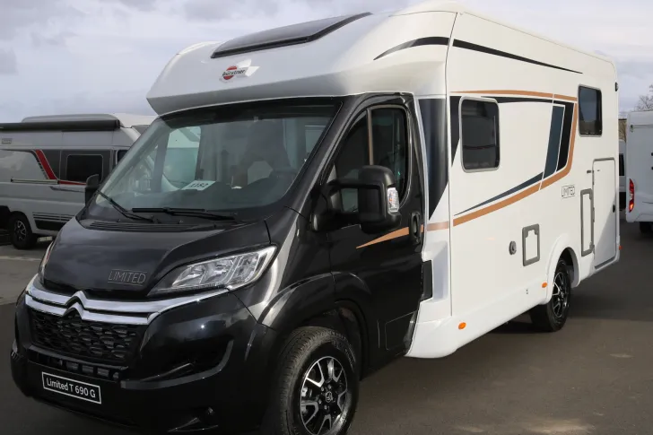 Fahrzeugbild Bürstner Limited T 690 G+Kamera+Markise+Nav. #3