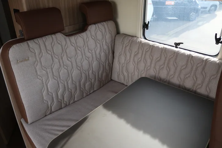 Fahrzeugbild Bürstner Limited T 690 G+Kamera+Markise+Nav. #8