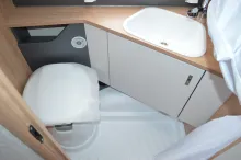 Fahrzeugbild Knaus Sport 460 EU Auflastung 1800 kg #19