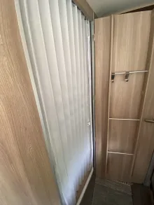Fahrzeugbild Laika Ecovip H 3119 #32