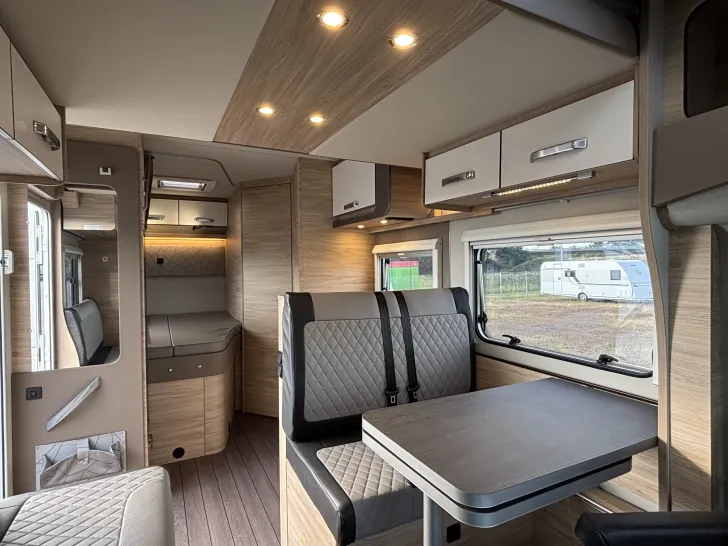 Fahrzeugbild Weinsberg CaraSuite 650 MF #11