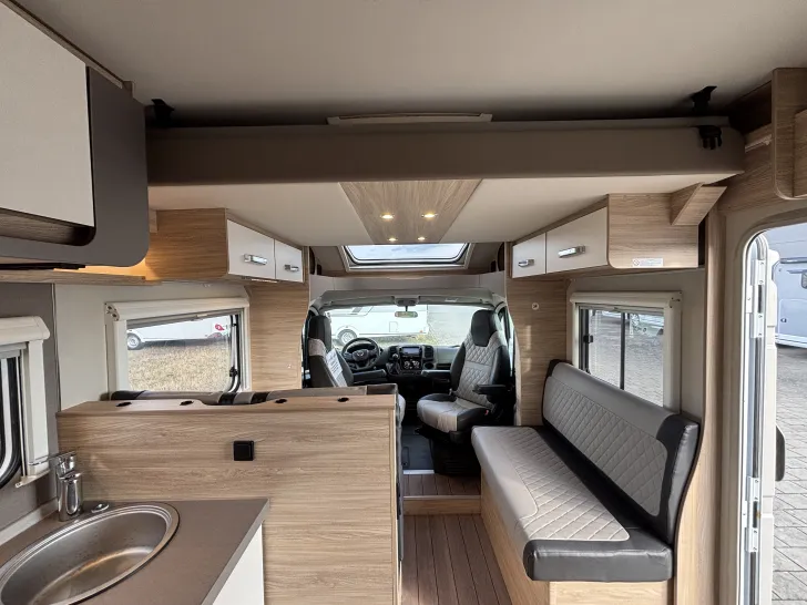 Fahrzeugbild Weinsberg CaraSuite 650 MF #13