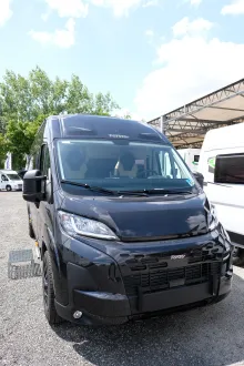 Fahrzeugbild Forster V 636 HB Vantasy Modell 2025 #4