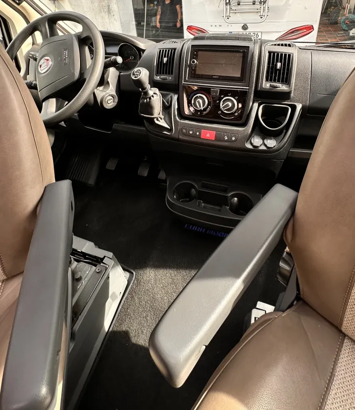 Fahrzeugbild Eura Mobil Profila T 695 HB #22