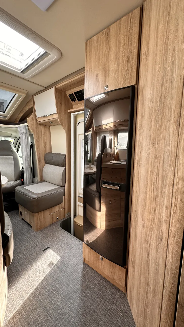 Fahrzeugbild Eura Mobil Profila T 695 HB #17