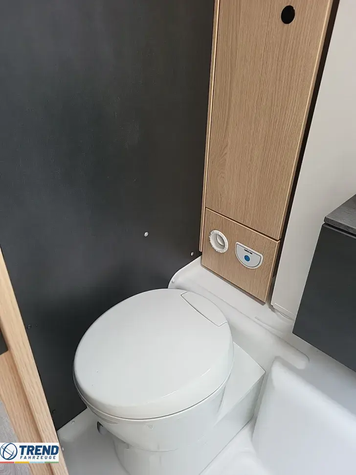 Fahrzeugbild Sunlight T 67 #16