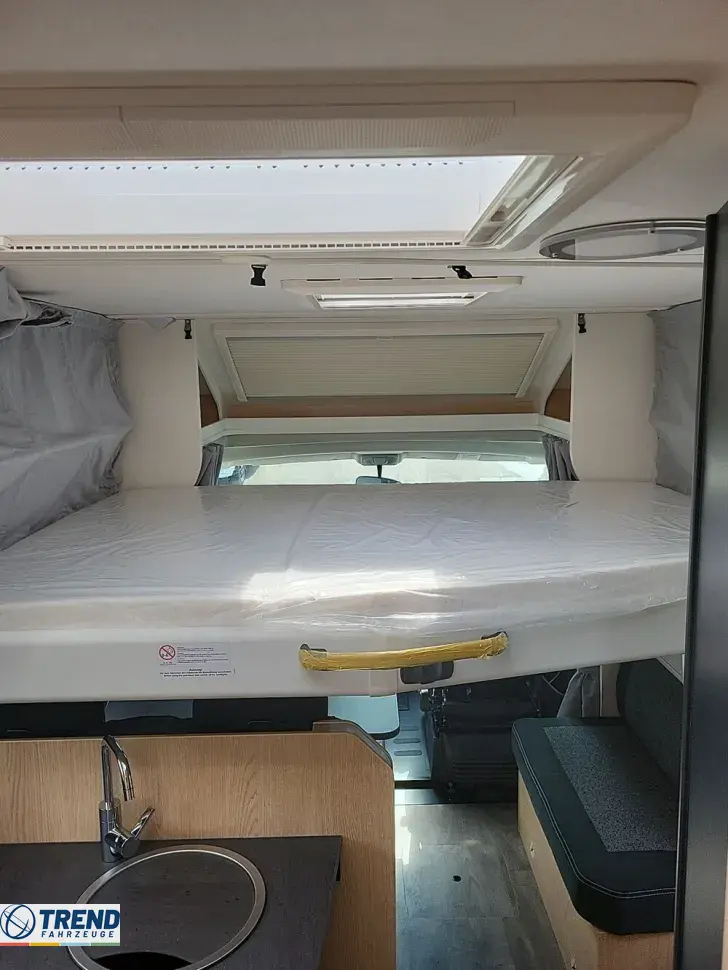 Fahrzeugbild Sunlight T 67 #18