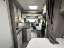 Sicht vorne-hinten Hobby Optima ONTOUR T65 HFL SAT & ZV / Radio,Navi + RFK