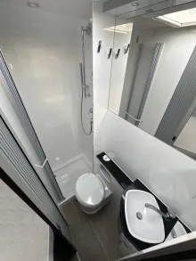 Toilette Hobby Optima ONTOUR T65 HFL SAT & ZV / Radio,Navi + RFK