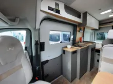 Fahrzeugbild LMC Innovan 590 #9