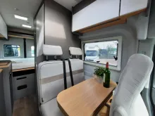 Fahrzeugbild LMC Innovan 590 #10