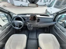 Fahrzeugbild LMC Innovan 590 #17