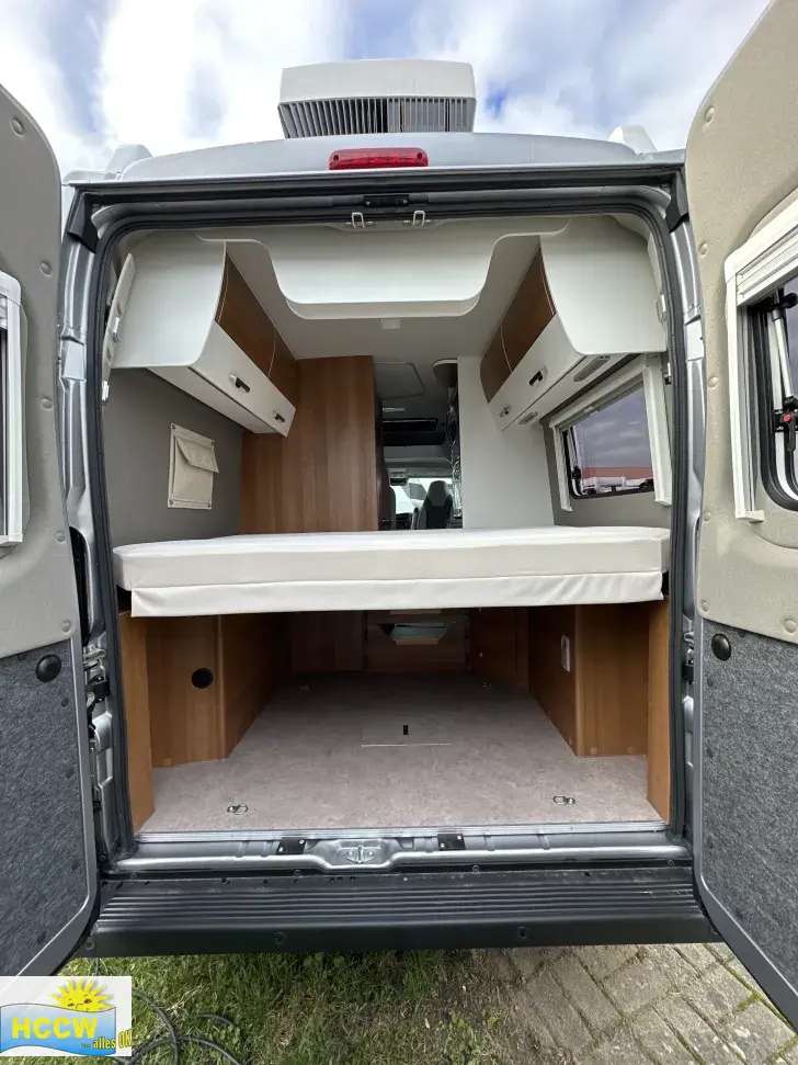 Heckgarage VanTourer 600 D Aufstelldach, Klima u. Li-Batt