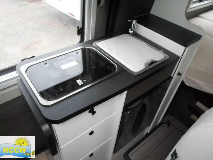 Fahrzeugbild VanTourer 600 L Automatik #9