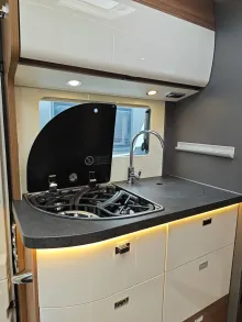 Fahrzeugbild Carthago C1-tourer I 143 KB LE comfort C2-Tourer #13