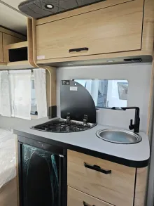 Fahrzeugbild Weinsberg CaraOne 390 QD #12