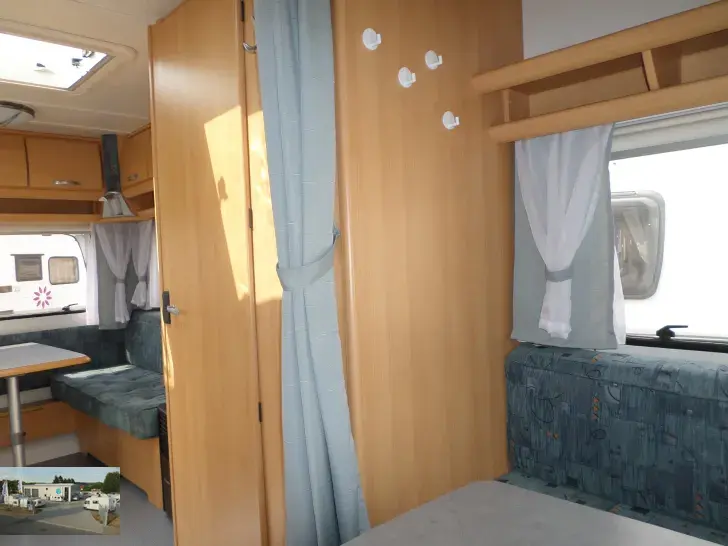Fahrzeugbild TEC Travel King 450 K Nr. 8 - 2 Sitzgruppen #18
