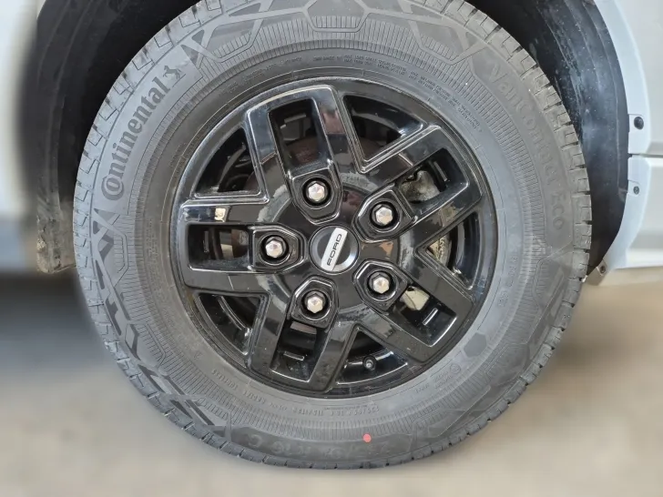 Fahrzeugbild Etrusco T 7.3 SF #4