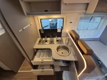 Fahrzeugbild Etrusco T 7.3 SF #9