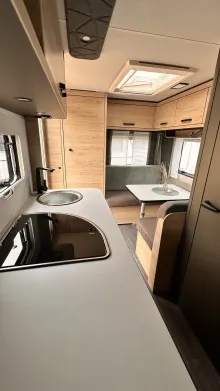 Fahrzeugbild Weinsberg CaraOne 420 QD Modell 2026 #6