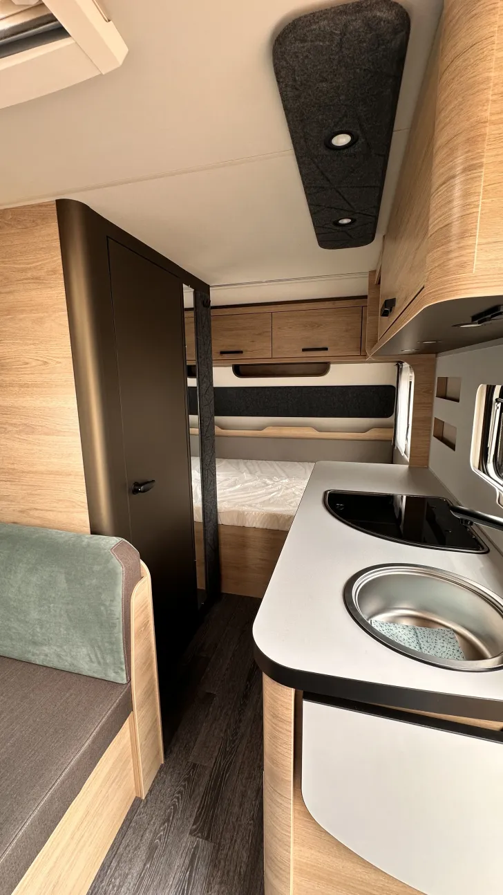 Fahrzeugbild Weinsberg CaraOne 420 QD Modell 2026 #5