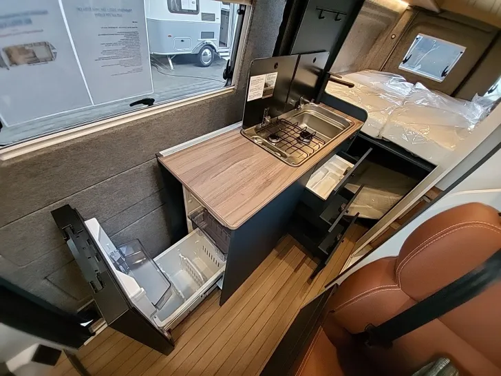 Fahrzeugbild Hymer CAR 600 #9