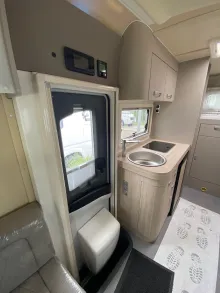 Fahrzeugbild Wingamm Oasi 610ST Tageszulassung #8