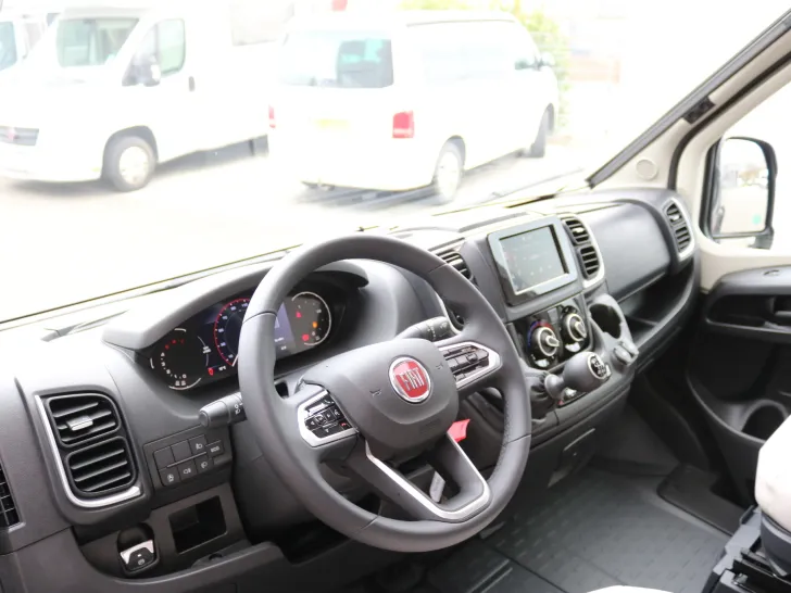 Fahrzeugbild Bürstner Eliseo C 602 #5