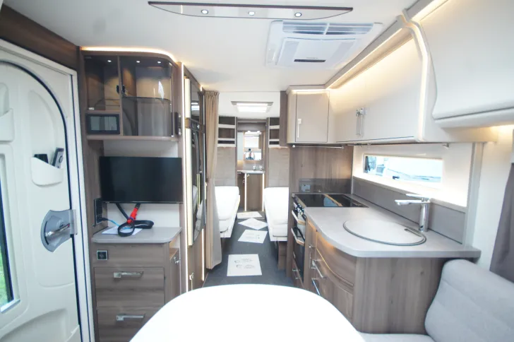 Fahrzeugbild Kabe Royal 600 TDL E2 #14