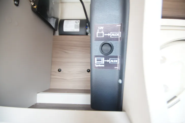 Fahrzeugbild Kabe Royal 600 TDL E2 #47