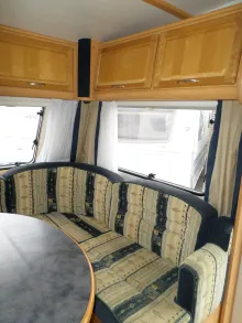 Fahrzeugbild LMC Ambassador 560 Nr. 1 - franz. Bett, RSG #8