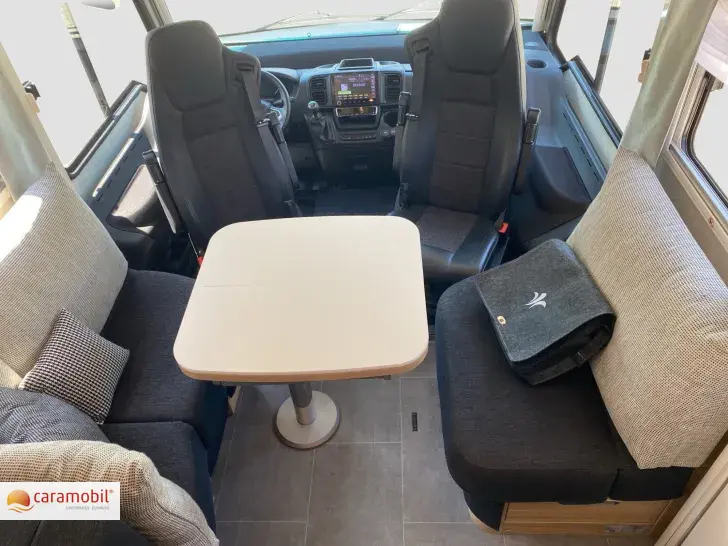 Fahrzeugbild Niesmann + Bischoff Arto 76 L Hubstützen/Anschlussgarantie #10