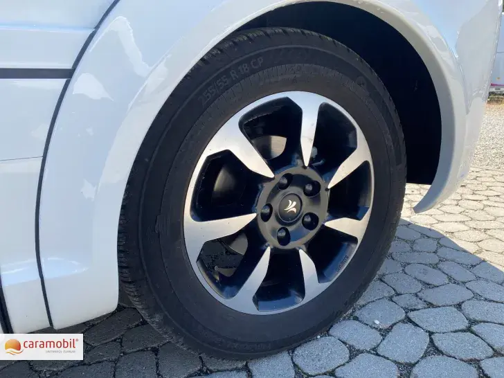 Fahrzeugbild Niesmann + Bischoff Arto 76 L Hubstützen/Anschlussgarantie #19