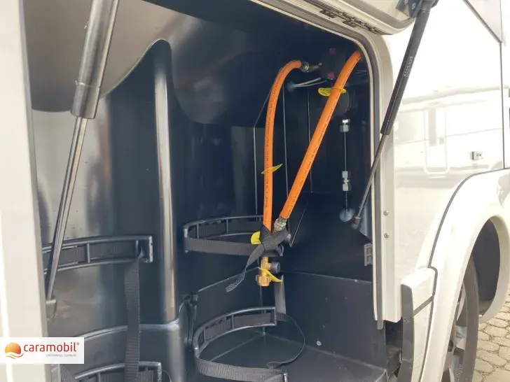Fahrzeugbild Niesmann + Bischoff Arto 76 L Hubstützen/Anschlussgarantie #20