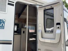 Fahrzeugbild Knaus Sky Wave 60 YEARS 650 MF hochwertige Ausstattung #10