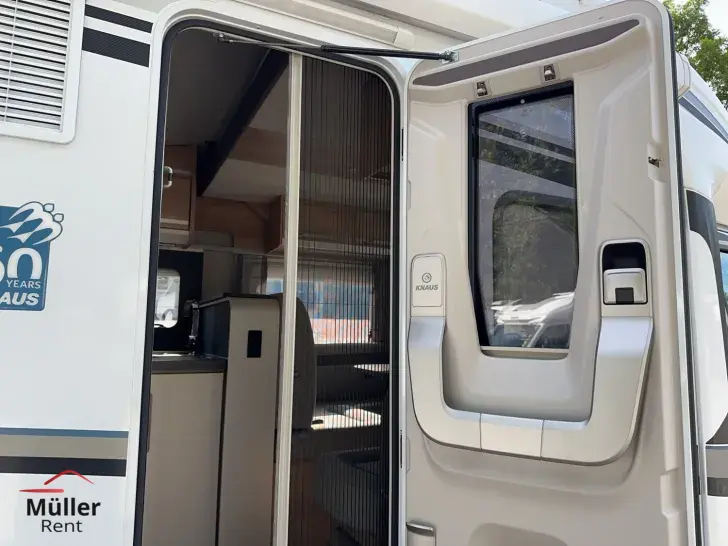 Fahrzeugbild Knaus Sky Wave 60 YEARS 650 MF hochwertige Ausstattung #10