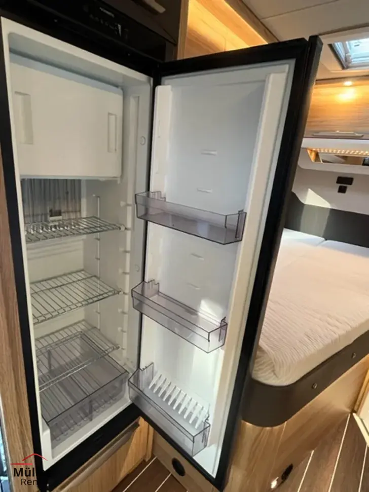 Fahrzeugbild Knaus Sky Wave 60 YEARS 650 MF hochwertige Ausstattung #22