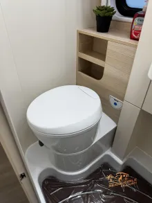 Fahrzeugbild Eura Mobil Van 635 EB #23