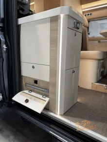 Fahrzeugbild Eura Mobil Van 635 EB #29