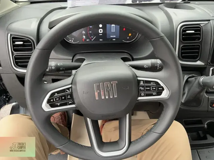 Fahrzeugbild Malibu Van first class - two rooms 640 LE RB Deal! Fiat #11