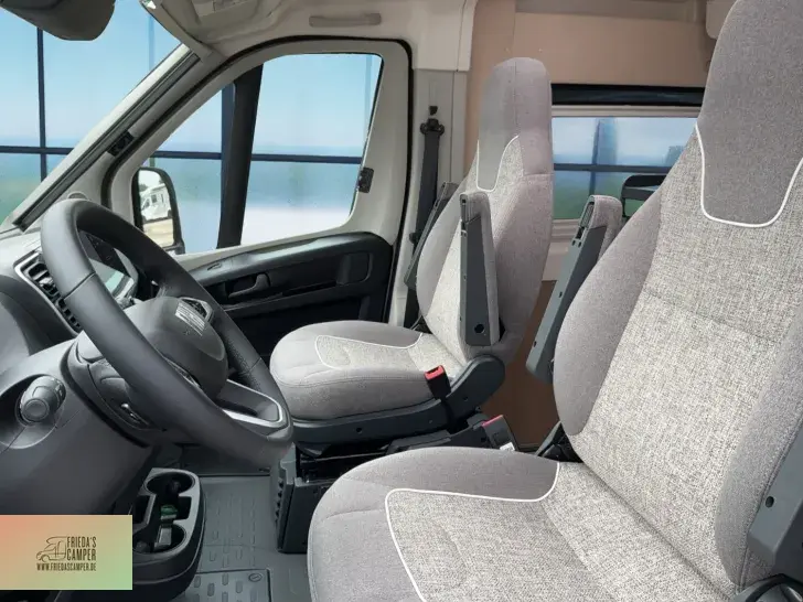 Fahrzeugbild Malibu Van first class - two rooms 640 LE RB Top! Fiat #10