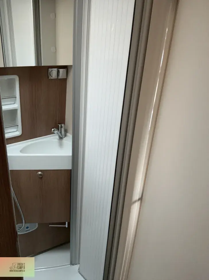 Fahrzeugbild Malibu Van first class - two rooms 640 LE RB Top! Fiat #24