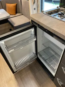 Fahrzeugbild Hobby De Luxe 460 LU Modell 2026 #12