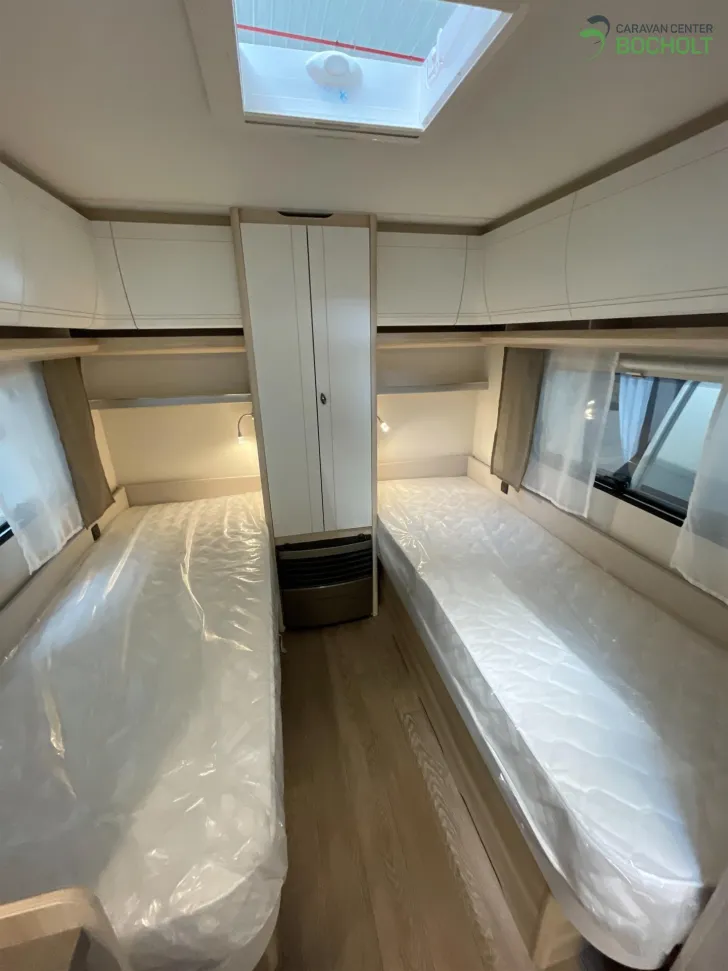 Fahrzeugbild Hobby De Luxe 460 LU Modell 2026 #13