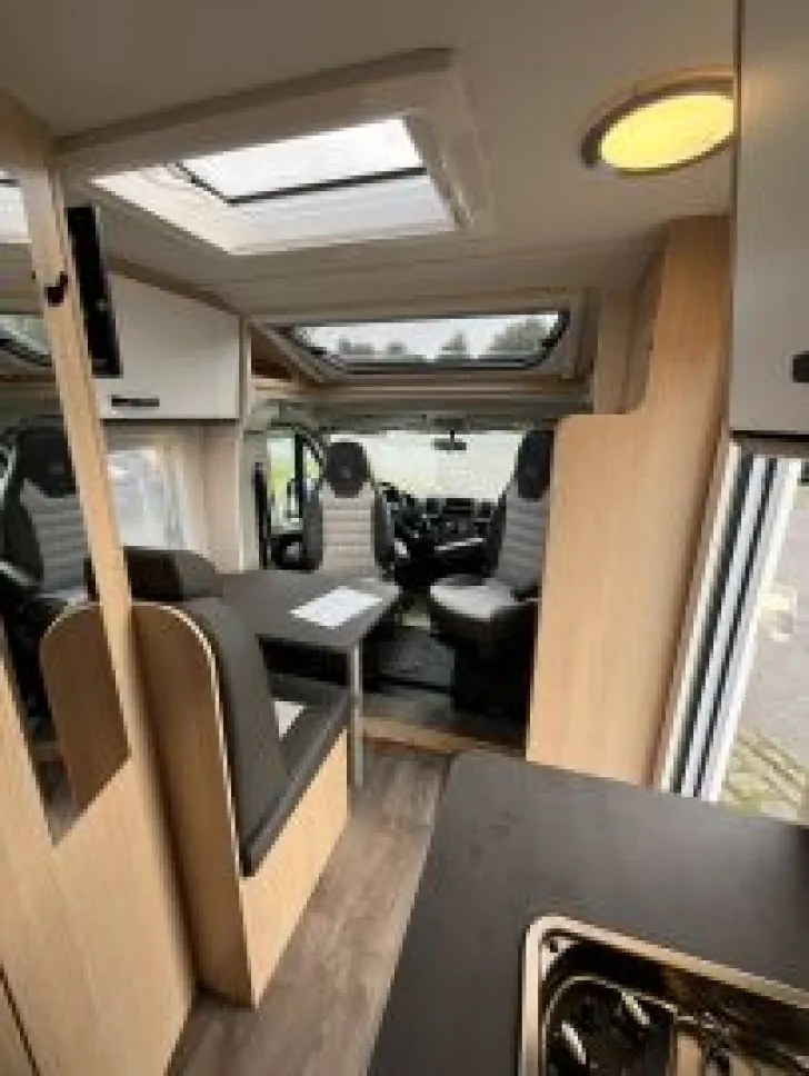 Fahrzeugbild Sunlight V 60 Adventure Edition Sondermodell IC-Line Autom.* #17