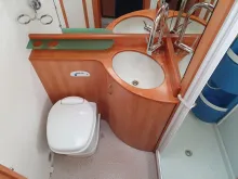 Fahrzeugbild Eura Mobil Integra 690 HB Händlerexport oder Bastlerfahrzeug #19