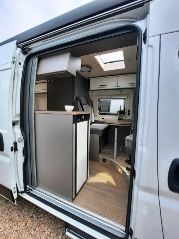 Fahrzeugbild Hobby Vantana De Luxe K60 FT #10